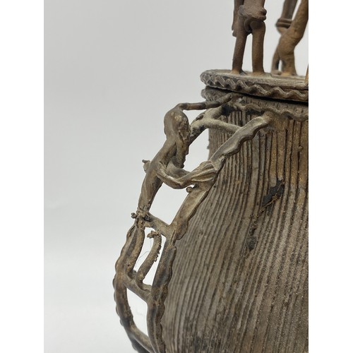 464 - LARGE GHANIAN ASHANTI BRONZE LIDDED KUDUO DECORATED WITH FIGURES