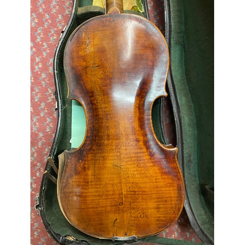 675 - VIOLIN IN CASE