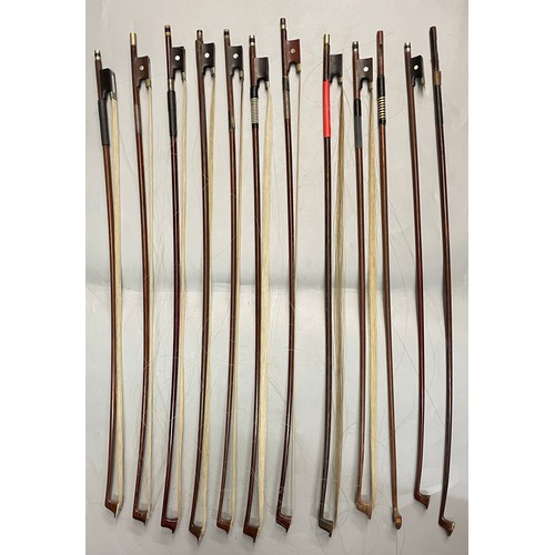 680 - TUBE OF VINTAGE VIOLIN BOWS A/F