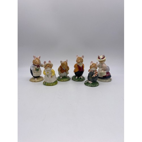 452 - SIX ROYAL DOULTON BRAMBLEY HEDGE MICE CHARACTER FIGURES