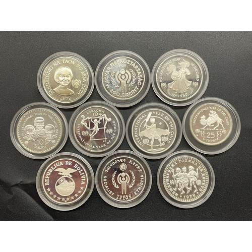 759 - TEN INTERNATIONAL YEAR OF THE CHILDREN COINS - UNITED ARAB EMIRATES, ETHIOPIA, LESOTHO, MONGOLIA, JA... 