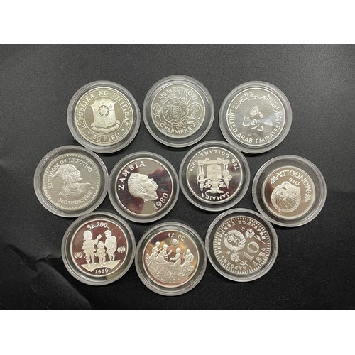 759 - TEN INTERNATIONAL YEAR OF THE CHILDREN COINS - UNITED ARAB EMIRATES, ETHIOPIA, LESOTHO, MONGOLIA, JA... 