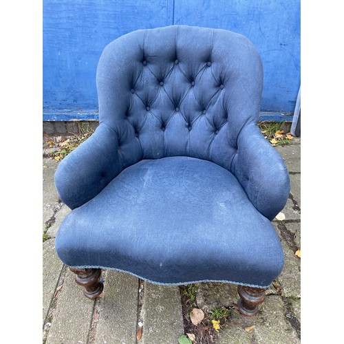 172 - VICTORIAN NAVY BLUE BUTTON BACKED BROCADE ARMCHAIR