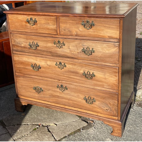 84 - GEORGE III MAHOGANY TWO OVER THREE DRAWER CHEST WITH PIERCED BRASS ESCUTCHEONS AND BACK HANDLE PLATE... 