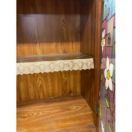 24 - OAK TWO DOOR KITCHEN DRESSER WITH GLAZED PANEL DOOR TOP