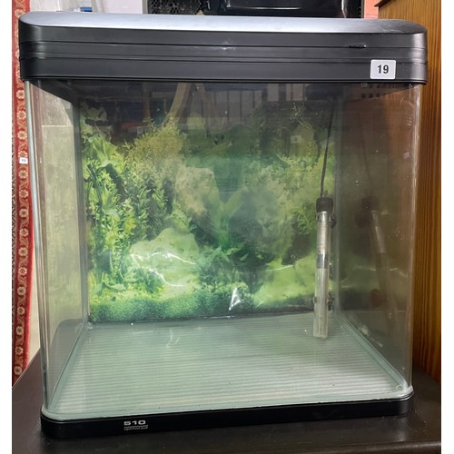 19 - 510 AQUARIUM TANK ON STAND (SOLD AS SEEN)