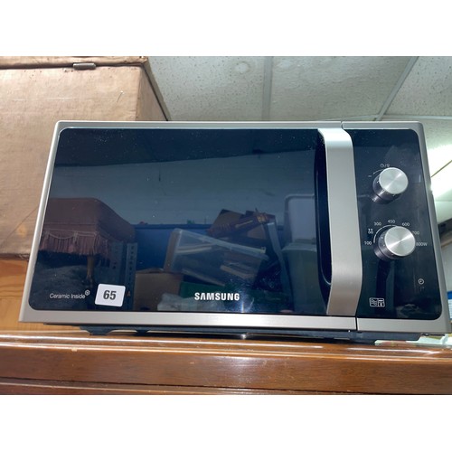 65 - SAMSUNG MICROWAVE OVEN