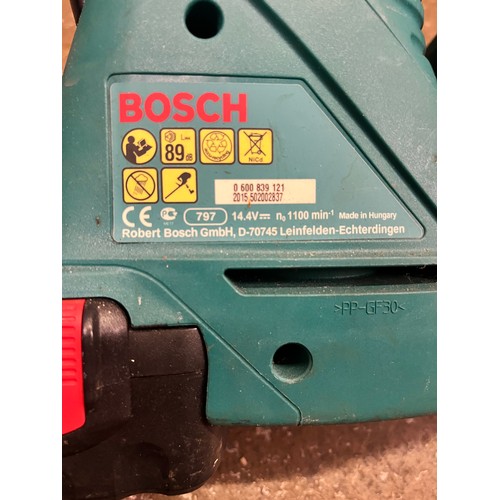 134 - BOSCH 41ACCU HEDGE CUTTER