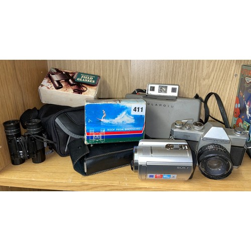 411 - SELECTION OF CAMERAS INCLUDING SONY HANDYCAM, POLAROID, AND VARIOUS FIELD GLASSES