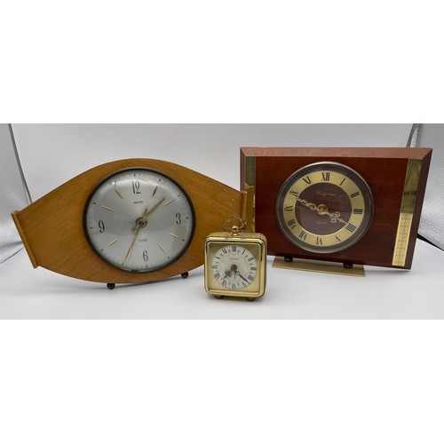 435 - CANTERBURY QUARTZ MANTEL CLOCK, SMITHS EYE CLOCK, AND A MARKSMAN ALARM CLOCK