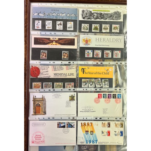 559 - 8 FOLDERS OF STAMPS AND FIRST DAY A-Z, INCULDING GREAT BRITAN, SPAIN AND JAPAN