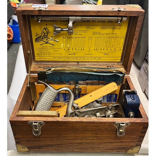 410A - BOXED COMBINATION PLANE NO.50 AND TWO BOXES OF MIXED TOOLS