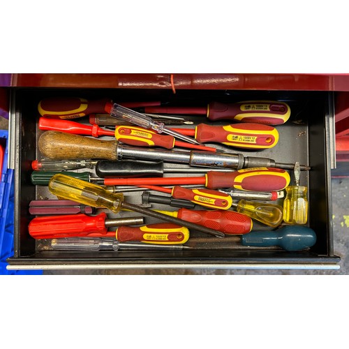 392 - RED STAINLESS STEEL 4 DRAWER TOOL BOX INCLUDING MULTI2PRO ACCESSORY PACK, MIXED SCREWDRIVERS, THE TR... 