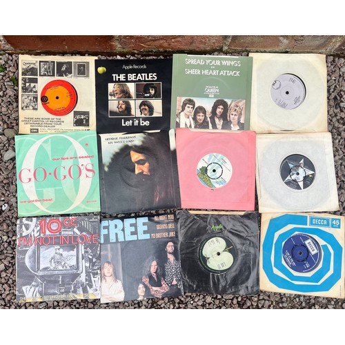 583 - CRATE OF MIXED VINYL LP'S AND 45'S R INC. UB40 AND THE BEACH BOYS