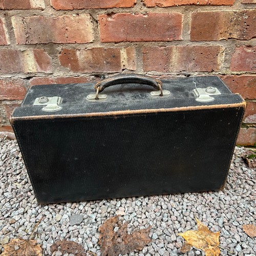 451 - BELL AND CROYDON LEATHER TRAVELLING PHARMACEUTICAL CASE WITH FITTED COMPARTMENTED DRAWERS