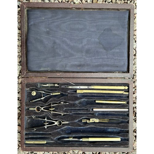 480 - CASED TECHNICAL DRAWING SET, TRAVELLING VANITY SET, AND VELVET RAZOR