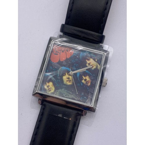 575 - BOXED OFFICIAL THE BEATLES RUBBER SOUL COVER FACE QUARTZ WRISTWATCH