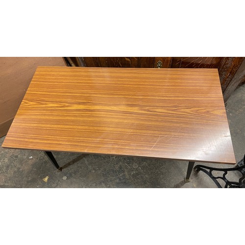 10 - 1960S WOOD EFFECT COFFEE TABLE