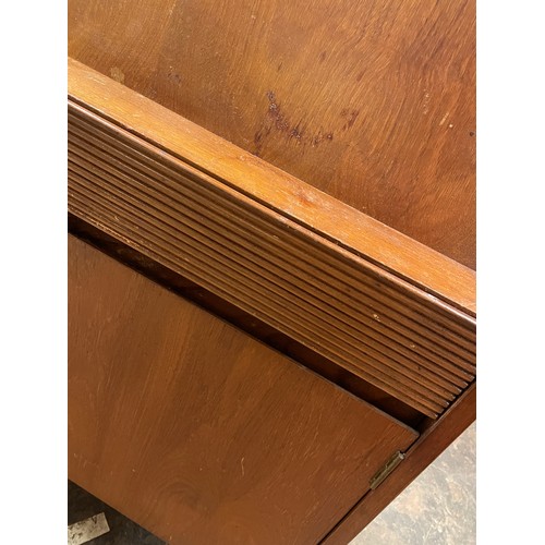 12 - 1960S ELLIOTTS OF NEWBURY TEAK COMPACT BUREAU