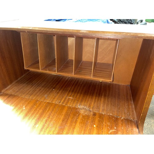 12 - 1960S ELLIOTTS OF NEWBURY TEAK COMPACT BUREAU