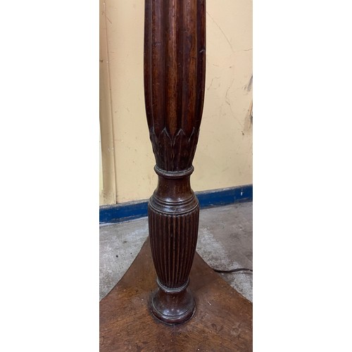 17 - FLUTED CARVED AND REEDED MAHOGANY LAMP STANDARD ON TRIFORM BASE