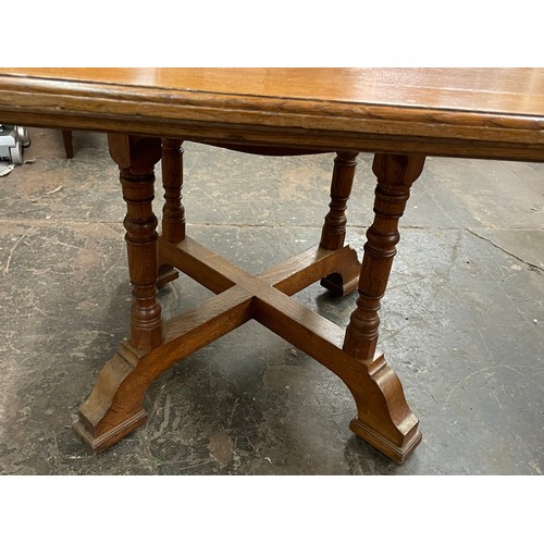 64 - EDWARDIAN OAK OCTAGONAL TOPPED PEDESTAL CENTRE TABLE