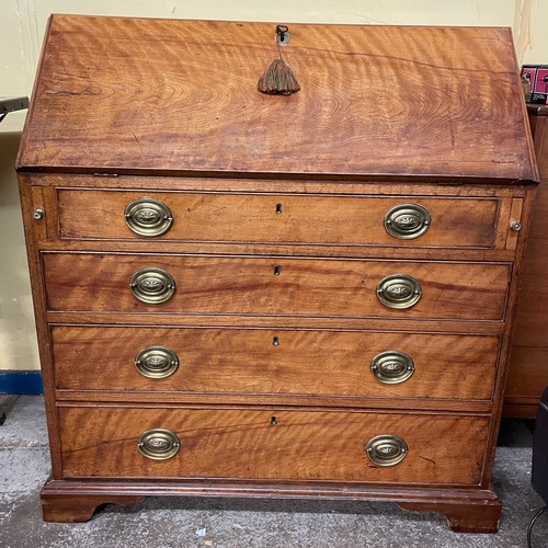 75 - 19TH CENTURY MAHOGANY BUREAU WITH FITTED INTERIOR