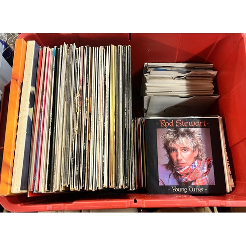 448 - CARTON OF VINYL LP RECORDS AND LARGE QTY OF 45S 1960S AND 70S MAINLY