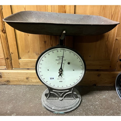 224 - VINTAGE SALTER NUMBER 50T SPRINGBALANCE SCALES UP TO 28 POUNDS