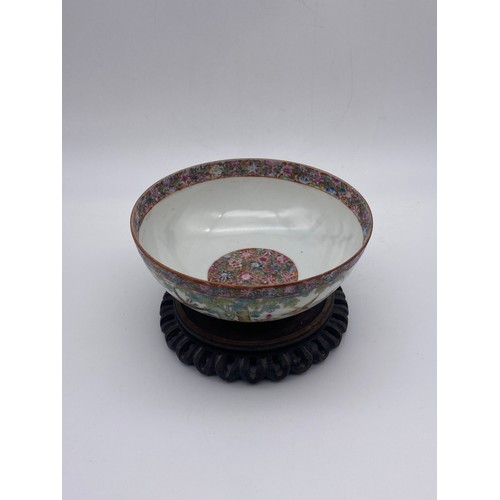 713 - CHINESE EXPORT PORCELAIN SHALLOW BOWL DECORATED WITH BIRDS IN GARDEN LANDSCAPE WITH MILLE FLEUR INTE... 