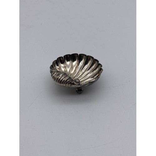 663 - SILVER SCALLOP SHELL SALT, SHEFFIELD SILVER THIMBLE AND CHESTER FILIGREE COFFEE CAN HOLDER