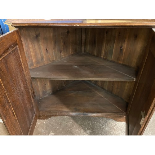 13 - GEORGIAN STYLE OAK FIELDED PANEL CORNER CUPBOARD