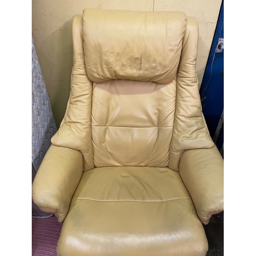 46 - STRESSLESS STYLE YELLOW LEATHER SWIVEL CHAIR AND FOOTSTOOL