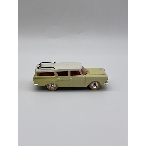 566 - DIE CAST DINKY TOYS - RAMBLER CROSS COUNTRY STATION WAGON 193