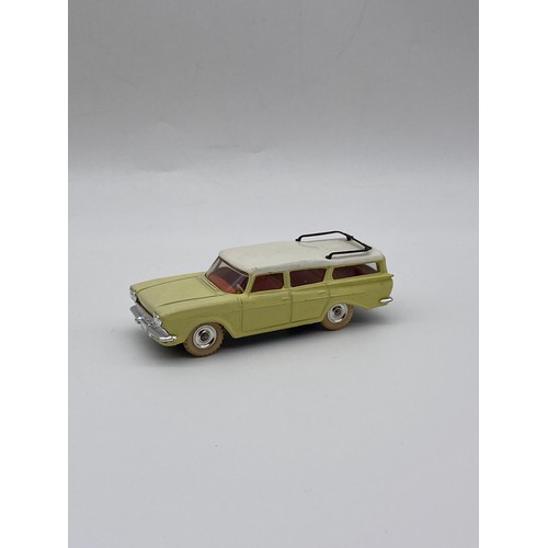 566 - DIE CAST DINKY TOYS - RAMBLER CROSS COUNTRY STATION WAGON 193