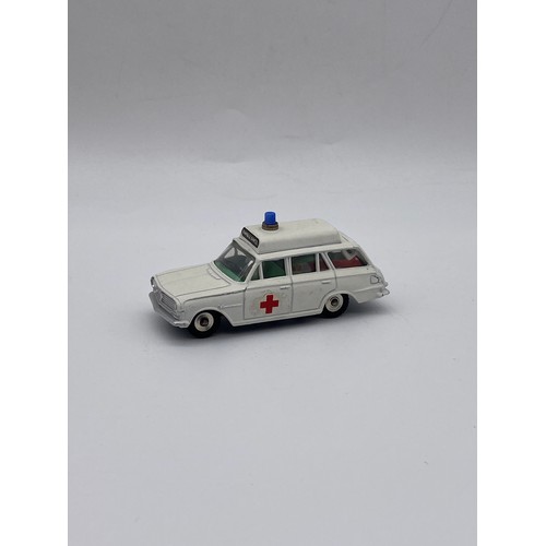 564 - DIE CAST DINKY TOYS - VAUXHALL AMBULANCE 278