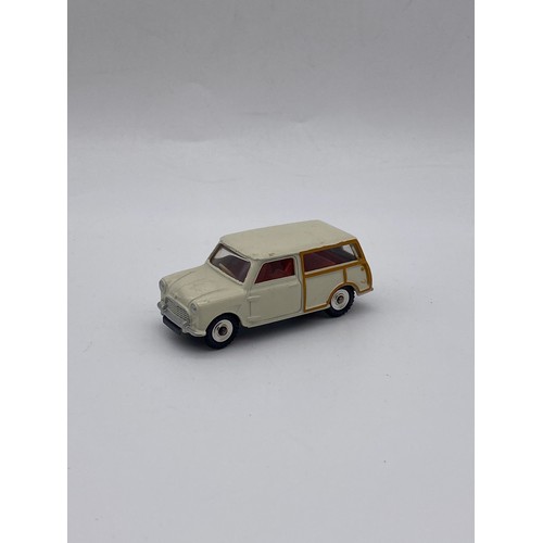 556 - DIE CAST DINKY TOYS - MORRIS MINI TRAVELLER 197