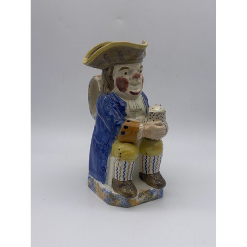 312 - EARLY 19TH CENTURY PRATTWARE TOBY JUG WITH HAT A/F