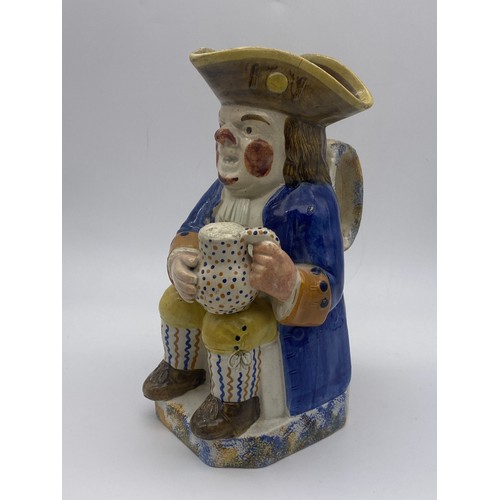 312 - EARLY 19TH CENTURY PRATTWARE TOBY JUG WITH HAT A/F