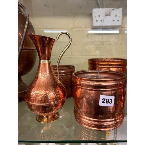 293 - SHELF OF DECORATIVE COPPER EWER VASES AND PLANTERS