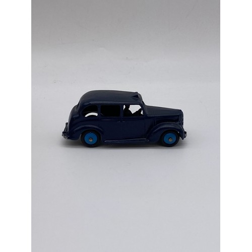 585 - DIE CAST DINKY TOYS - BOXED AUSTIN TAXIS 40H (2 OF 6)