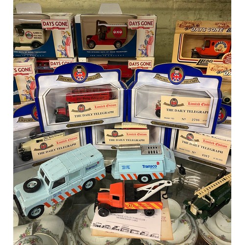 290 - SELECTION OF MINT AND BOXED LLEDO DIE CAST MODELS AND OXFORD MODELS OF WAGONS