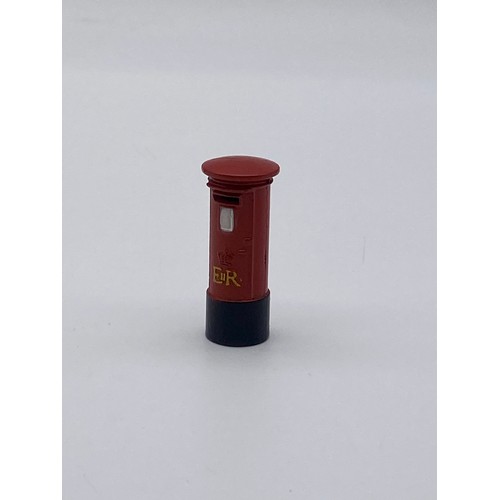 582 - DIE CAST DINKY TOYS - ROYAL MAIL PILLAR BOX 760 X 6