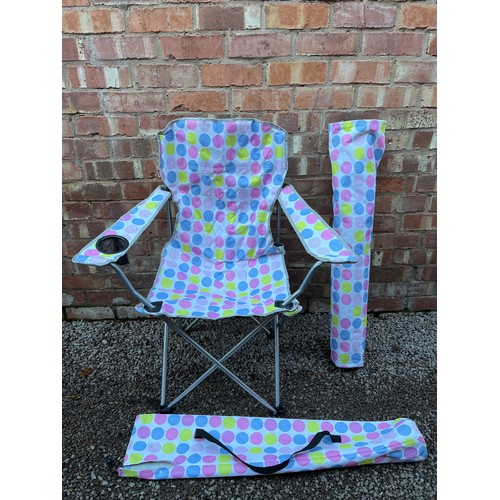 342 - PAIR OF POLKA DOT NYLON CANVAS FOLDING CHAIRS WITH BAGS