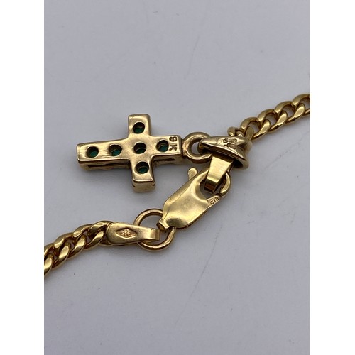 407 - 9CT GOLD FLAT LINK CURB CHAIN WITH HORSE AND JOCKEY PENDANT WITH LOBSTER CLAW FASTENER 46CM CHAIN, 8... 