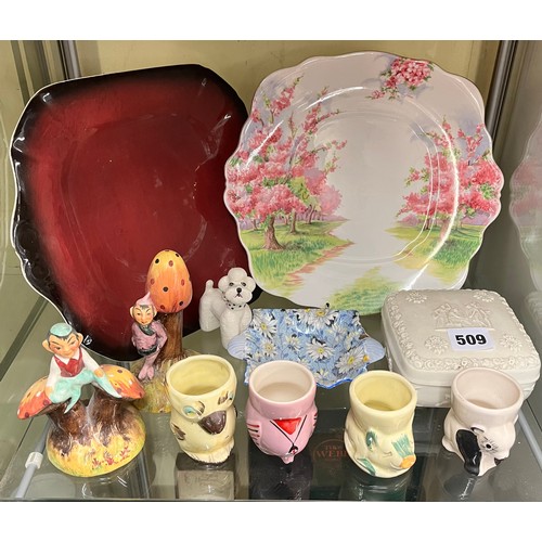 509 - COLLECTION OF NOVELTY CERAMIC EGG CUPS, STAFFORDSHIRE MORETON PIXIE CONDIMENTS, SQUARE SECTION BOX