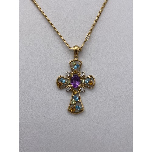 402 - 9CT GOLD AMETHYST, CITRINE AND AQUA STONE SET CROSS ON FLAT CURB LINK CHAIN 45CM 4.5G OVERALL APPROX