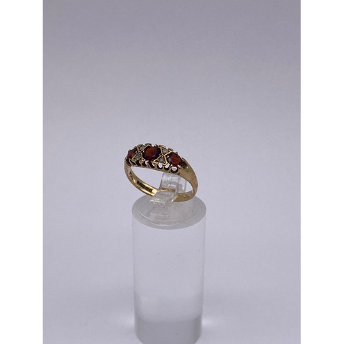 420 - 9CT GOLD GARNET GYPSY STYLE RING SIZE M 2.1G APPROX