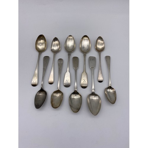 359 - ASSORTMENT OF VARIOUS GEORGIAN AND VICTORIAN SILVER TEASPOONS 5.2 OZ APPROX