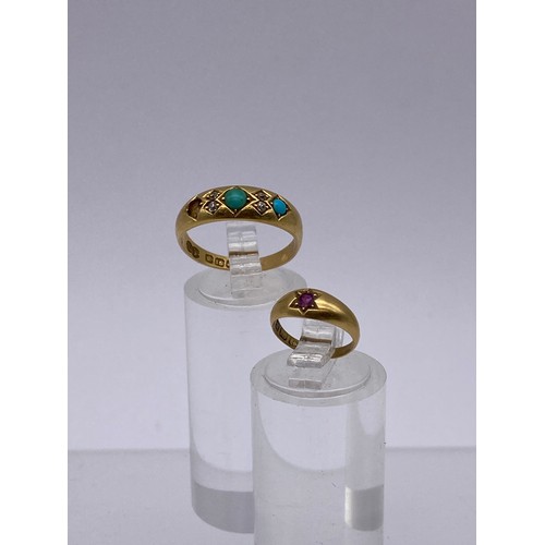 367 - 18CT YELLOW GOLD DIAMOND CHIP AND TURQUOISE CABOCHON SET RING (ONE STONE MISSING) SIZE M/N 3.3G APPR... 